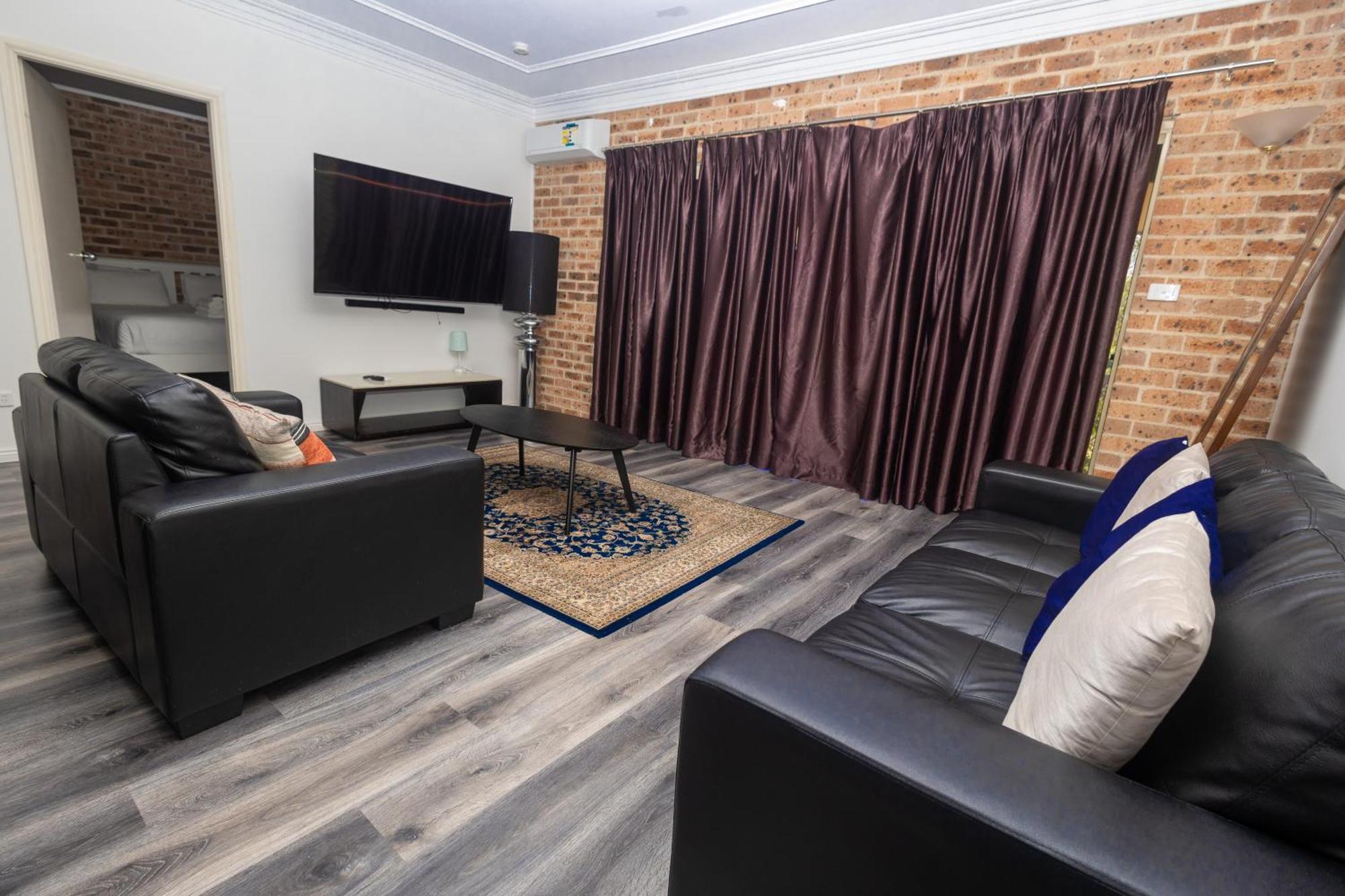 Gosford Inn Motel Kültér fotó