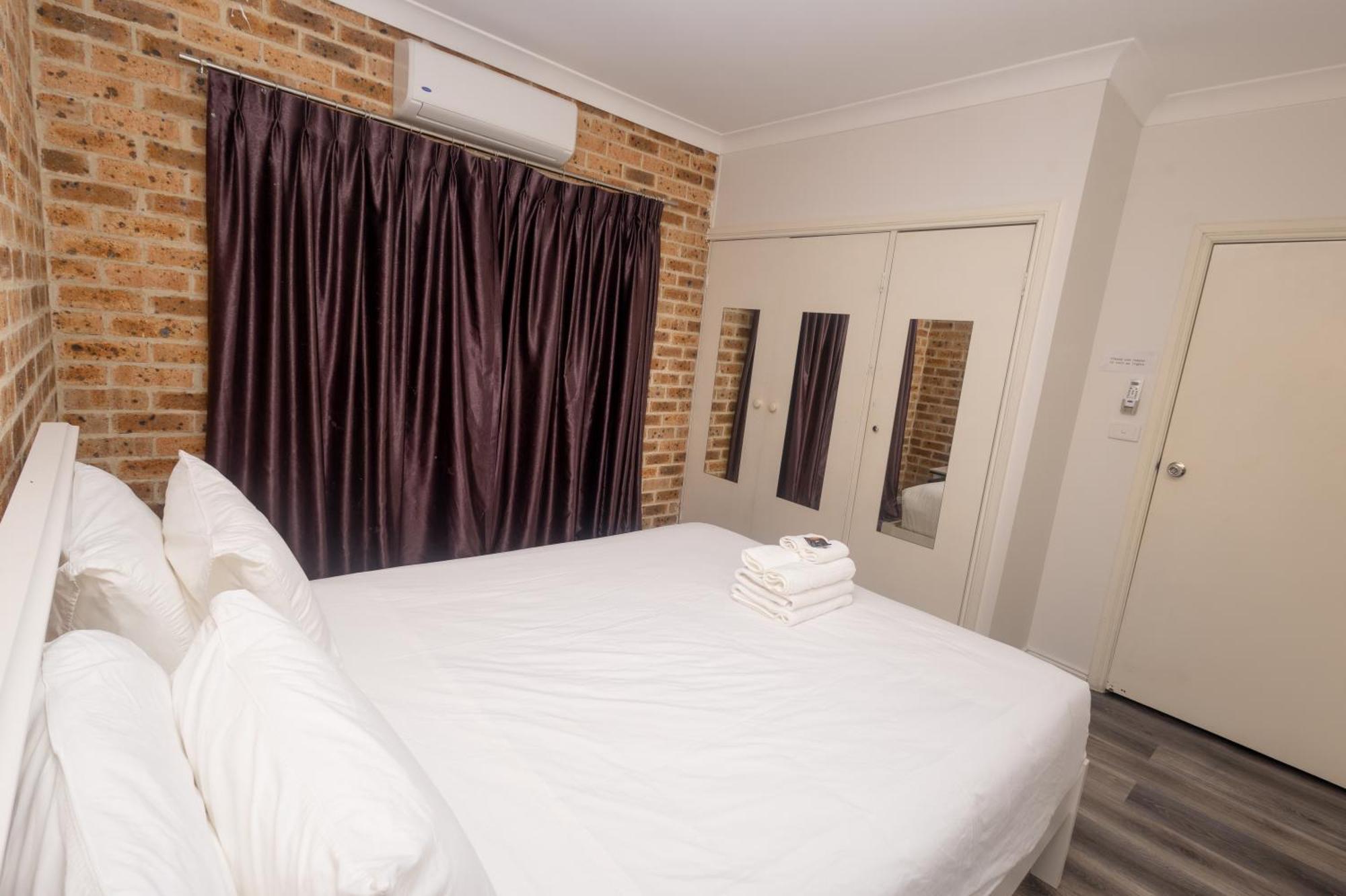 Gosford Inn Motel Kültér fotó